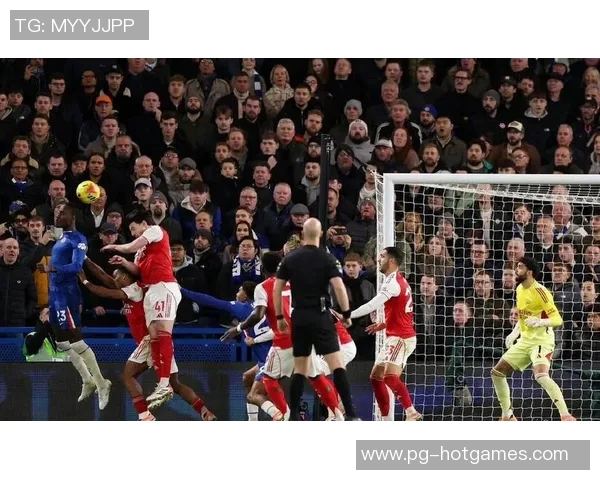 英超焦点战阿森纳与里昂0比0平红牌事件引发全场热议与战术分析