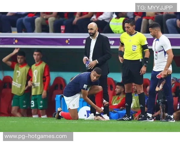 国王杯激战平局皇马与阿森纳红牌争议引发全场热议